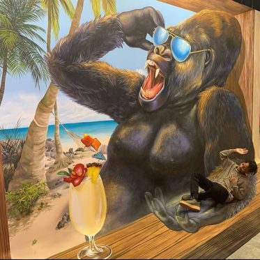 Kong_on_Vacation
